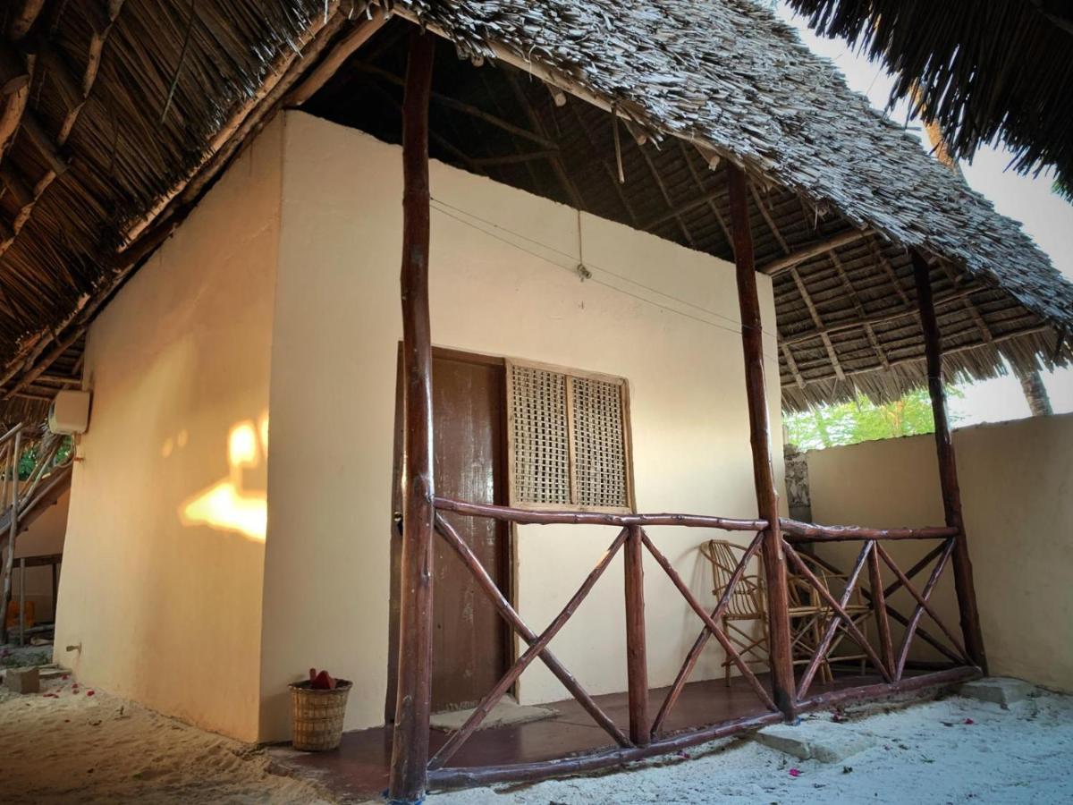 Mohammed Bungalows And Restaurant マテムウェ エクステリア 写真