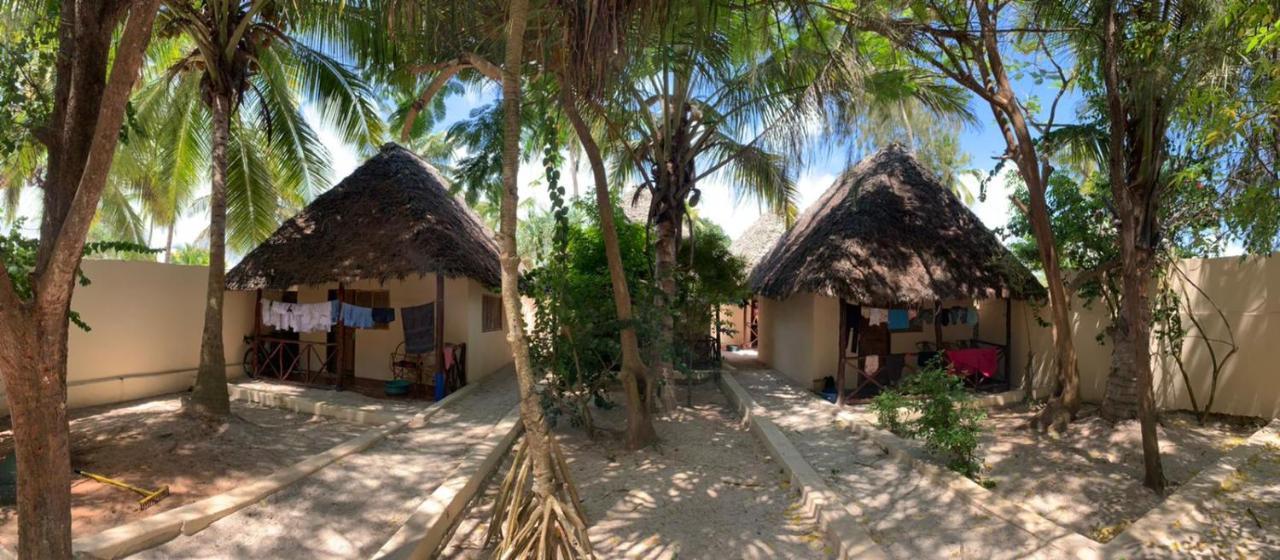 Mohammed Bungalows And Restaurant マテムウェ エクステリア 写真
